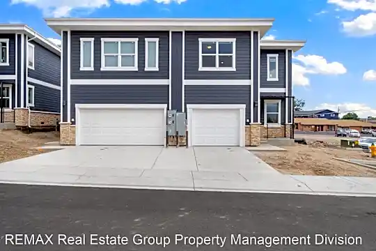 3595 E Uintah St Photo 1
