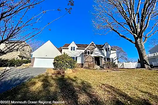 1 Karen Ct Photo 2