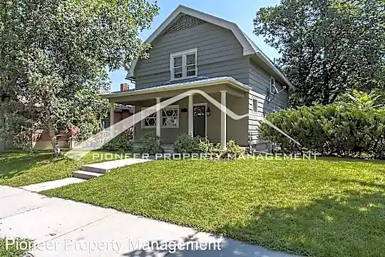 4468 Stuart St Photo 1