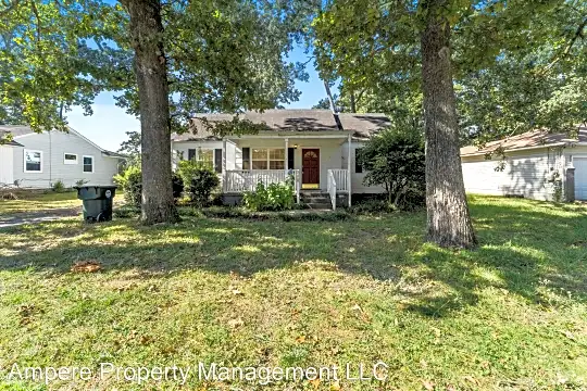 4910 Golfview Dr Photo 2