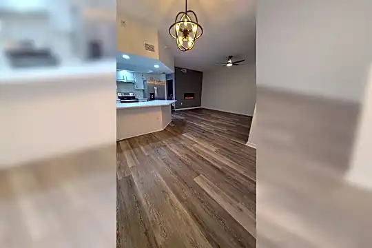 Dining.jpg