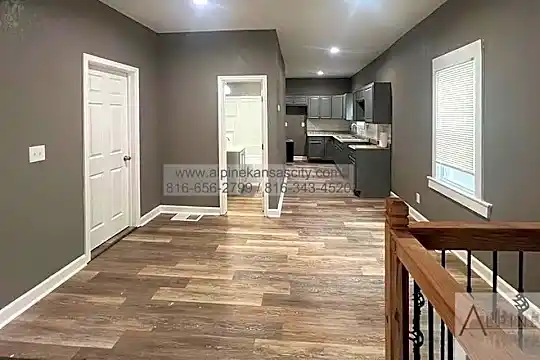 5002 Norledge Ave Photo 2