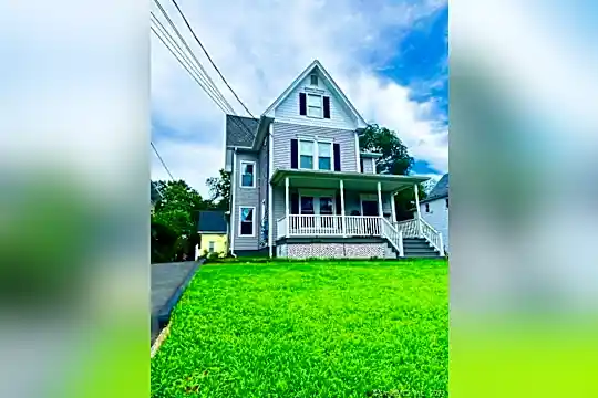 74 Howard Ave #2ND Photo 1