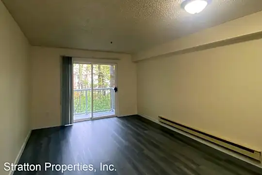 12315 NE Woodinville Drive Photo 1