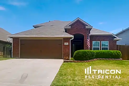 5504 Parkview Hills Lane Photo 1