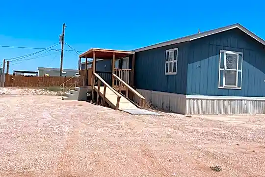 4006 S County Rd 1226 Photo 1
