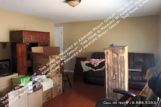 7205 Omaha Blvd Photo 2