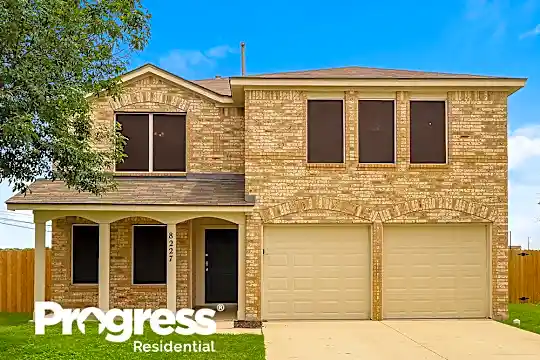 8227 Ellerston Blvd Photo 1