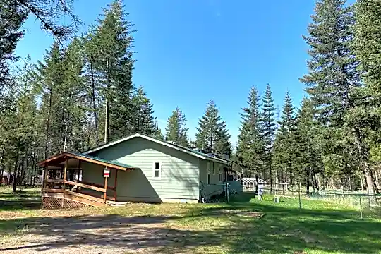 3150 Foothill Rd Photo 1
