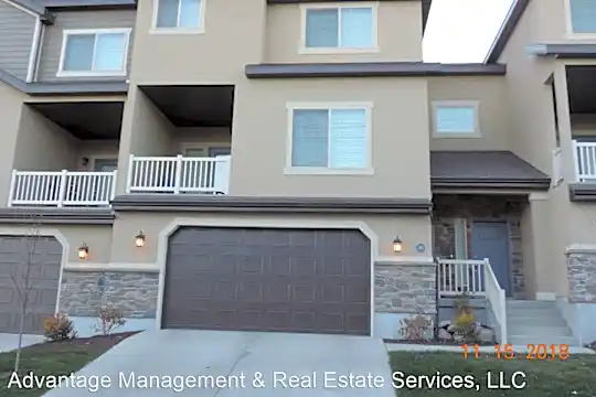 885 Aspen Summit Dr Photo 1