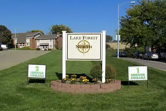 Lake Forest North Photo 1