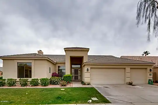 11836 E Bella Vista Dr Photo 1
