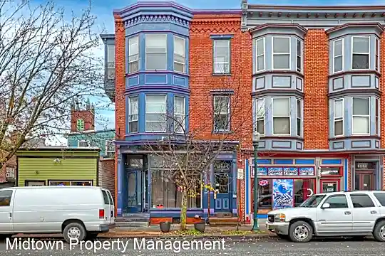 1006 N 3rd St Photo 1