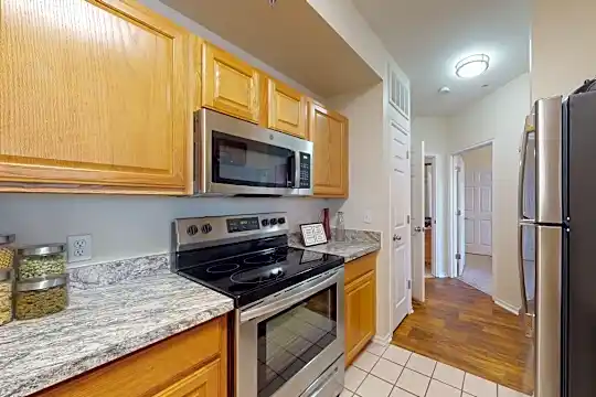 Quail Landing Apartment Homes Photo 1
