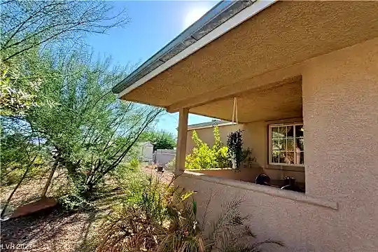 6119 Berthelot Ln Photo 2