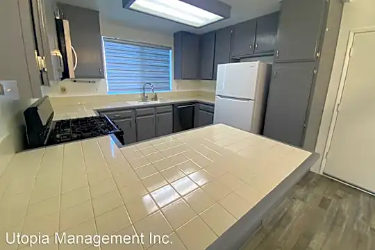 12357 Glenwood Ln. Photo 2