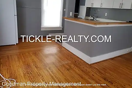 469 Meigs St Photo 1