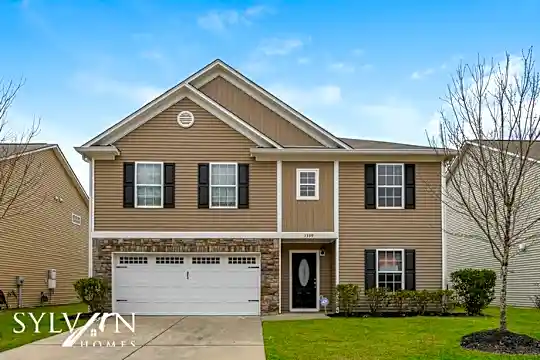 1339 Green Turf Ln Photo 2