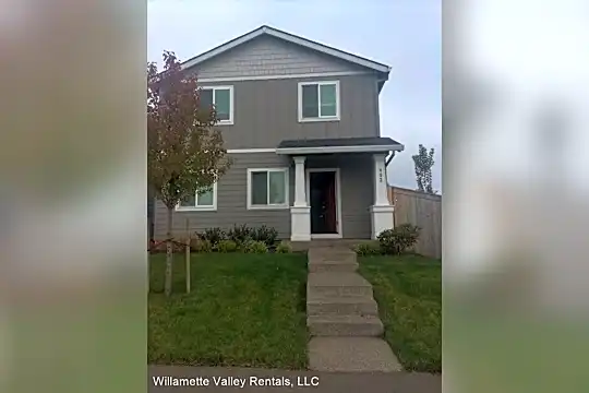 902 McCallum Ln Photo 1