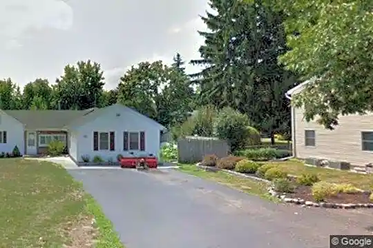155 Park Ave Photo 1
