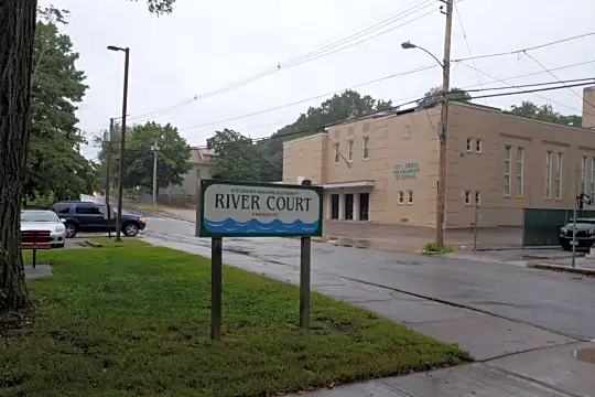 River Court Photo 2