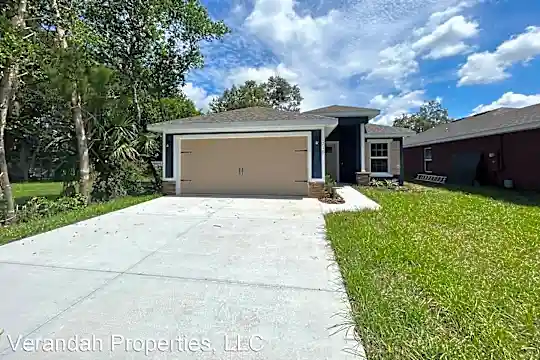 1215 Center St Photo 1