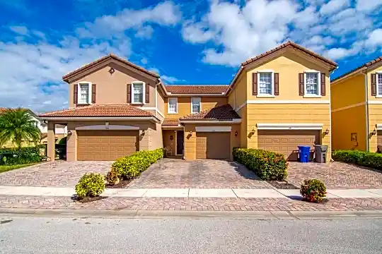 322 Provence Pl Photo 1