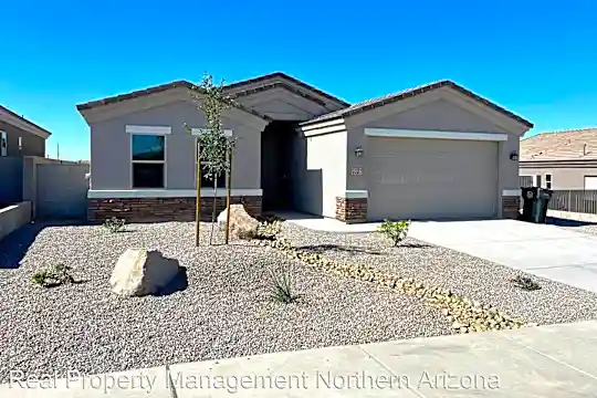 3327 Palmeras St Photo 1