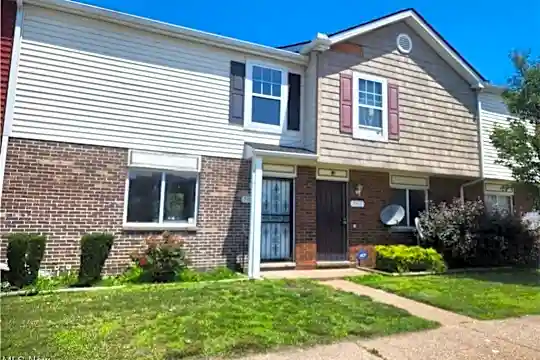 7407 Otis Ct Photo 1