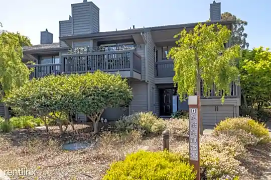132 Cypress Pl Photo 1