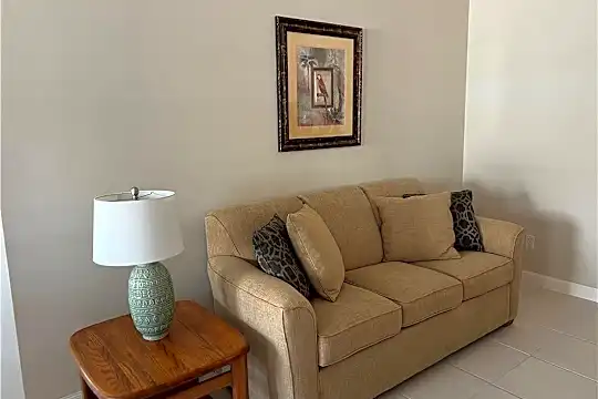 7442 Emilia Ln Photo 2