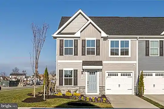 101 Maury Way Photo 1