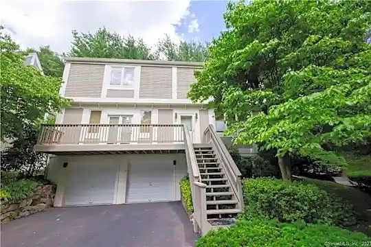 212 Richards Ave #1 Photo 2
