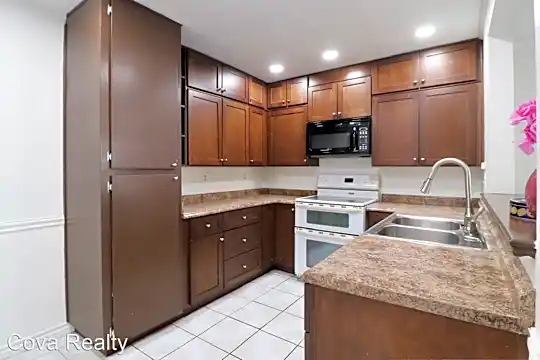 1300 Saratoga Ave Photo 1