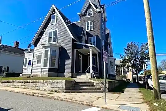 26 Prospect St #2 Photo 1