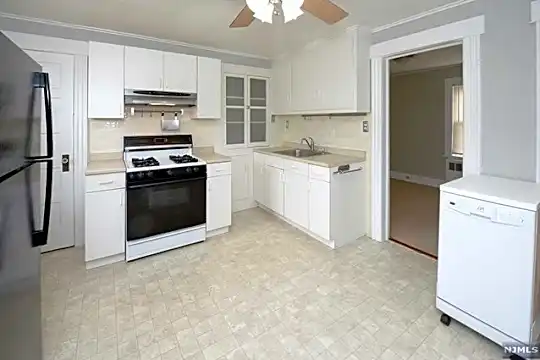 88 Passaic Ave #2 Photo 2