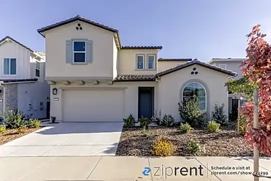 3216 Wildland Ct Photo 2