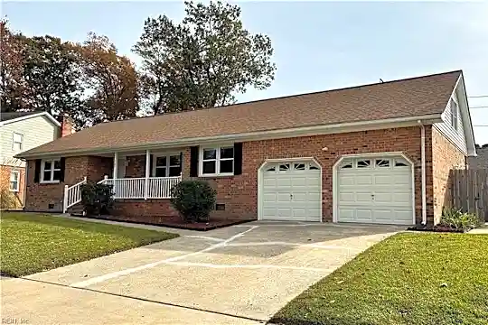565 Longleaf Rd Photo 2
