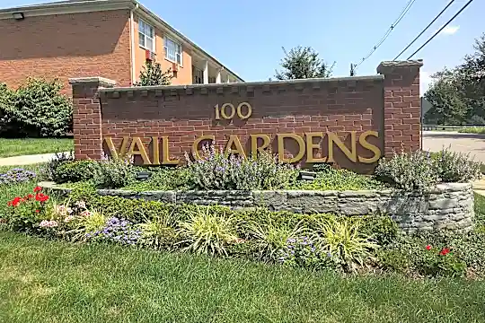 Vail Gardens Photo 2