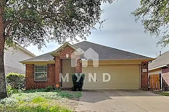 5815 Creektrace Lane Photo 1