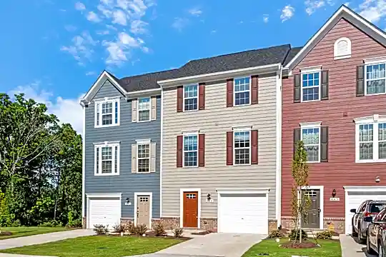 443 Brier Summit Pl Photo 2