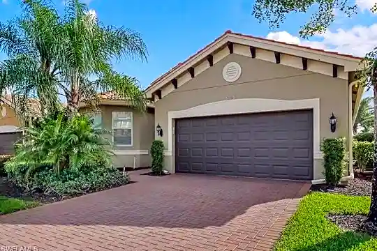 6708 Marbella Ln Photo 2