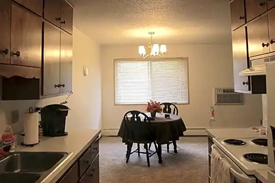 Hawn Apartments Photo 1