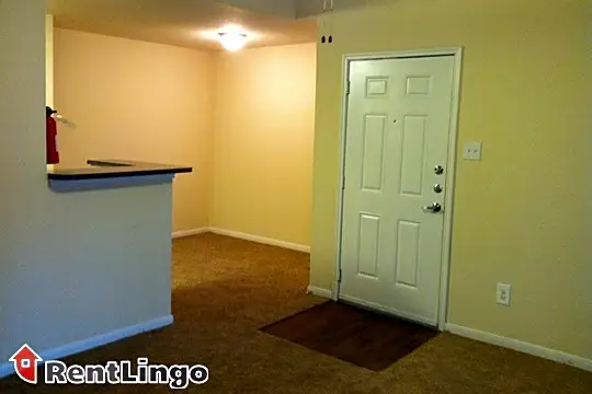 5700 Thousand Oaks Cir Photo 1