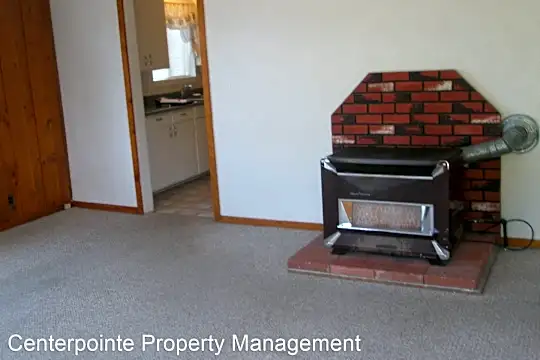 157 Branton St Photo 2