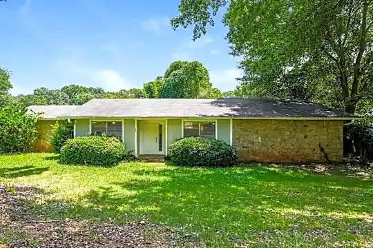 1250 ALLGOOD Road Photo 1