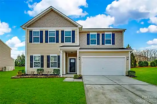 1006 Perennial Ln Photo 1