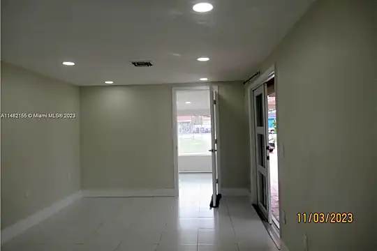 2855 Funston St #2855 Photo 2