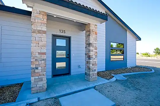 FruitlandDuplex5.jpg