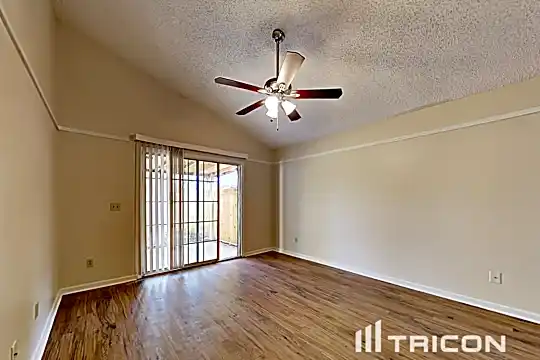 8378 Argyle Corners Drive Photo 2